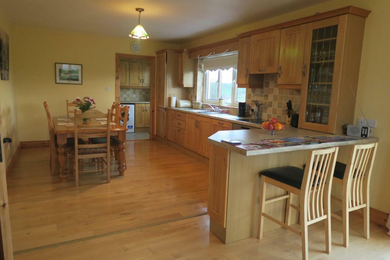 Thistledown - Ballina - Crossmolina - County Mayo - Sleeps 8 - Sister Property To Inglewood Exteriér fotografie