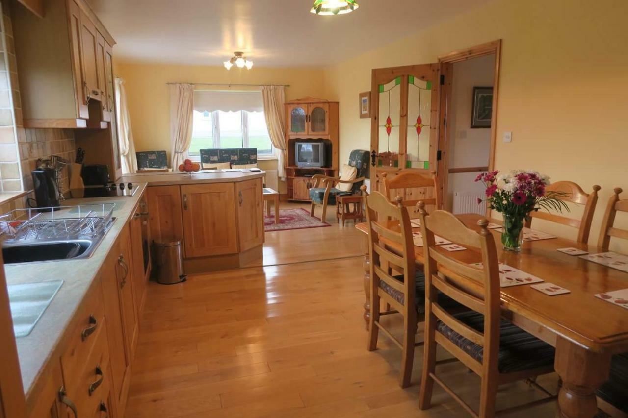 Thistledown - Ballina - Crossmolina - County Mayo - Sleeps 8 - Sister Property To Inglewood Exteriér fotografie